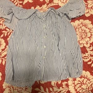 Live 4 truth white crop with navy blue stripes